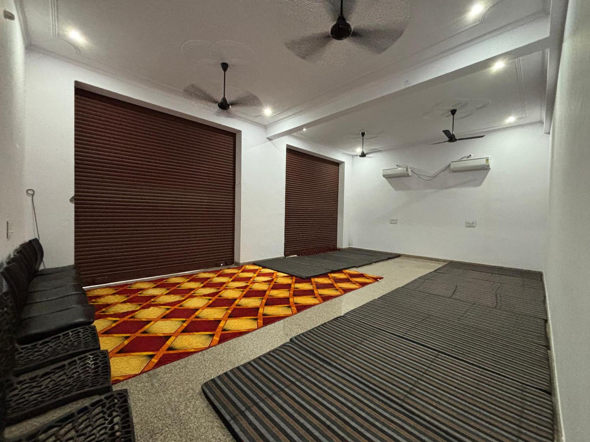 Hotel Raghunath Palace Khātu Exteriör bild